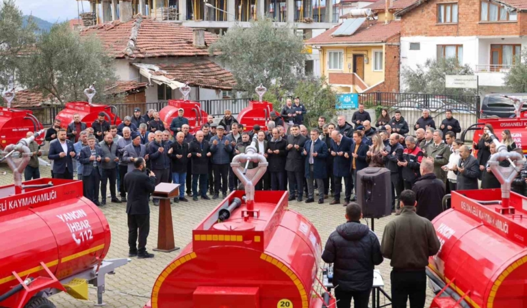 Bilecik’te 20 yeni yangın söndürme tankeri köylere teslim edildi