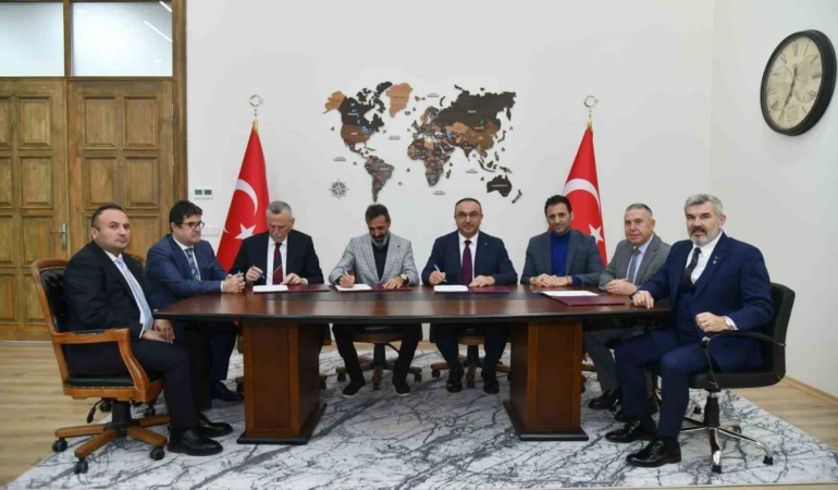 Çerkezköy’de hayırseverlerden eğitime ve sağlığa büyük destek