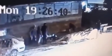 Demirtaş’ta başıboş köpek dehşetİ 3 kişi yaralandı