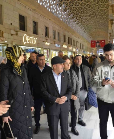 Kapalıçarşı’daki işletmelere dumansız hava sahası bilgilendirmesi