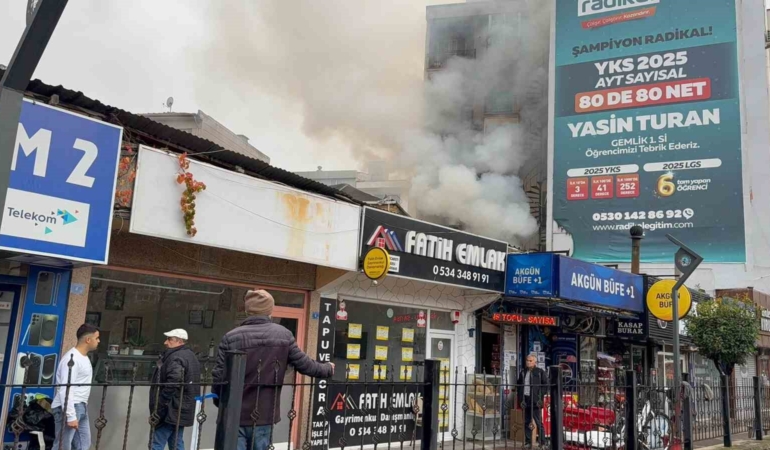 Bursa’da pide imalathanesinde yangın paniği