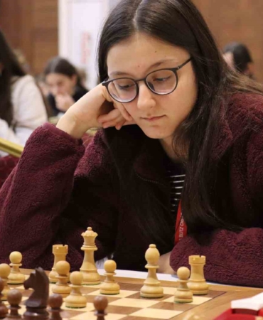 Bursa Büyükşehir Belediyesporlu Arya Aydoğan dünya 4.’sü oldu