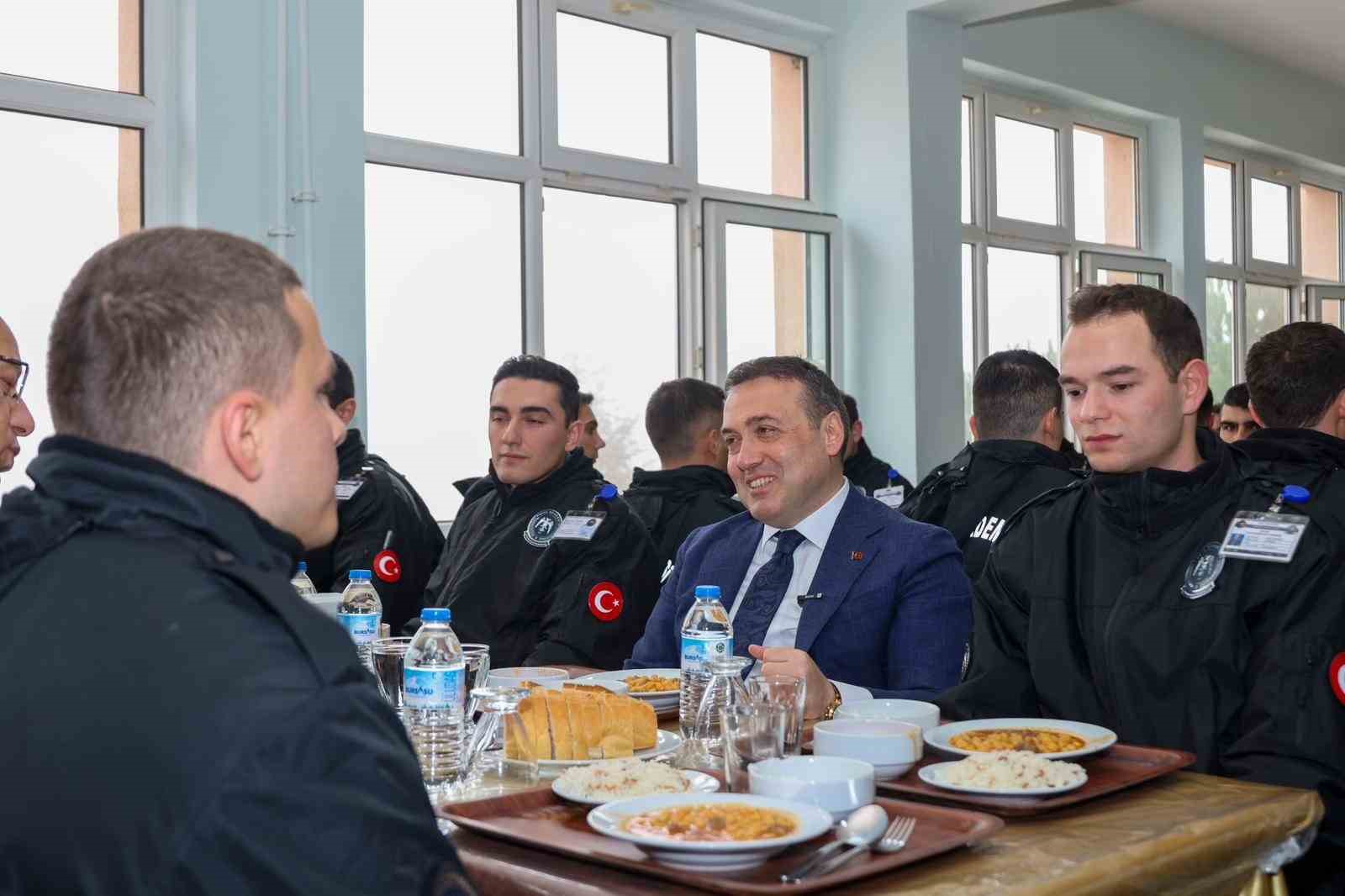 Vali Sözer’den Bilecik POMEM’e ziyaret