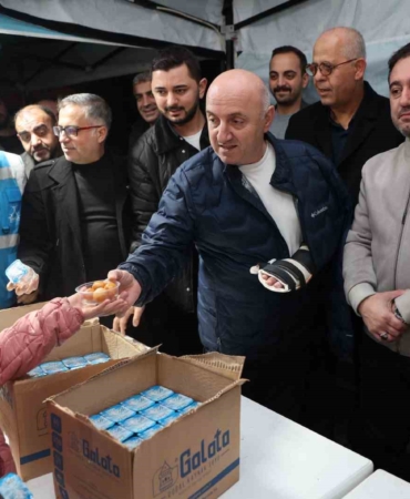 Darıca’da vatandaşlara lokma ikram edildi