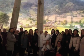 Osmangazili kadınlar kültür turlarıyla moral depoluyor