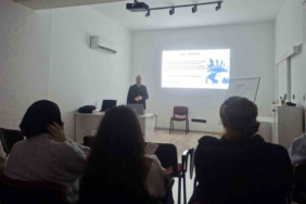 Dezavantajlı gruplara yönelik sağlık eğitimleri sürüyor