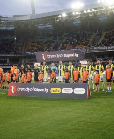 Fenerbahçe, Başakşehir’e konuk olacak