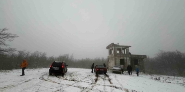 Çanakkale’de mevsimin ilk karı yağdı