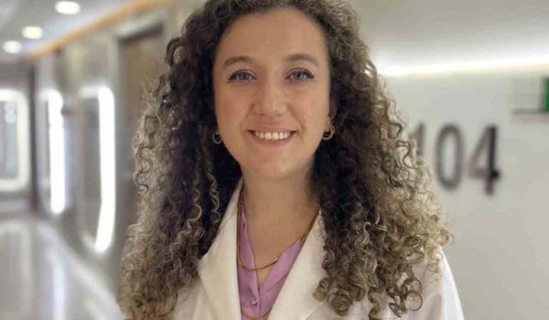 Gebelikte güvenli seyahatin püf noktaları