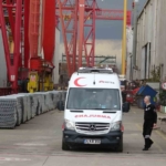 Tuzla’da tersanede iskele çöktü: 2 işçi yaralandı