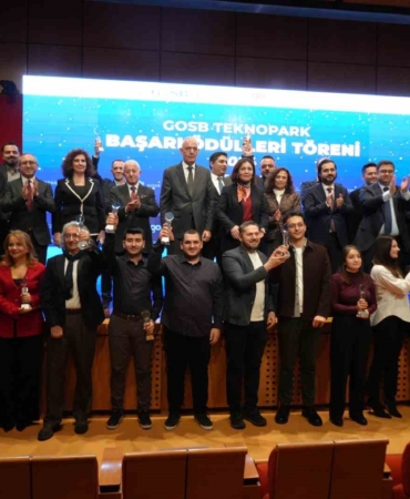 GOSB Teknopark’ta Ar-Ge ve inovasyonun başarıları ödüllendirildi