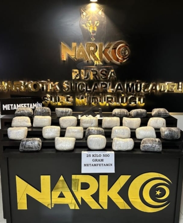 Bursa’da 25 buçuk kilo metamfetamin ele geçirildi