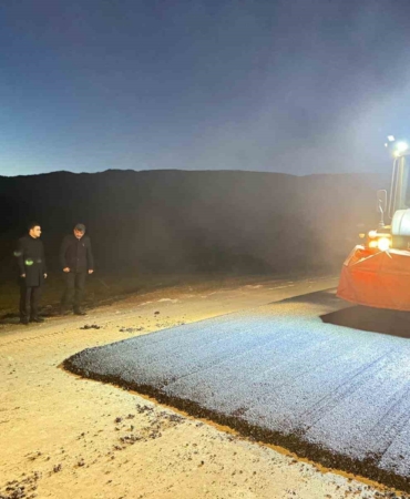 Bilecik köy yollarında asfalt mesaisi