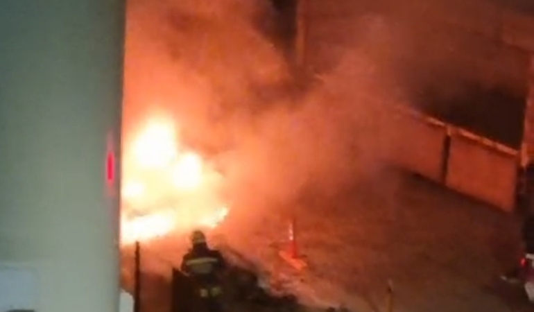 Tekirdağ’da hastane bahçesinde oksijen tüplerinin yanında yangın