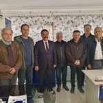 Burhaniye Kaymakamı Atilla’dan eğitim faaliyetlerini destekleme derneğine ziyaret
