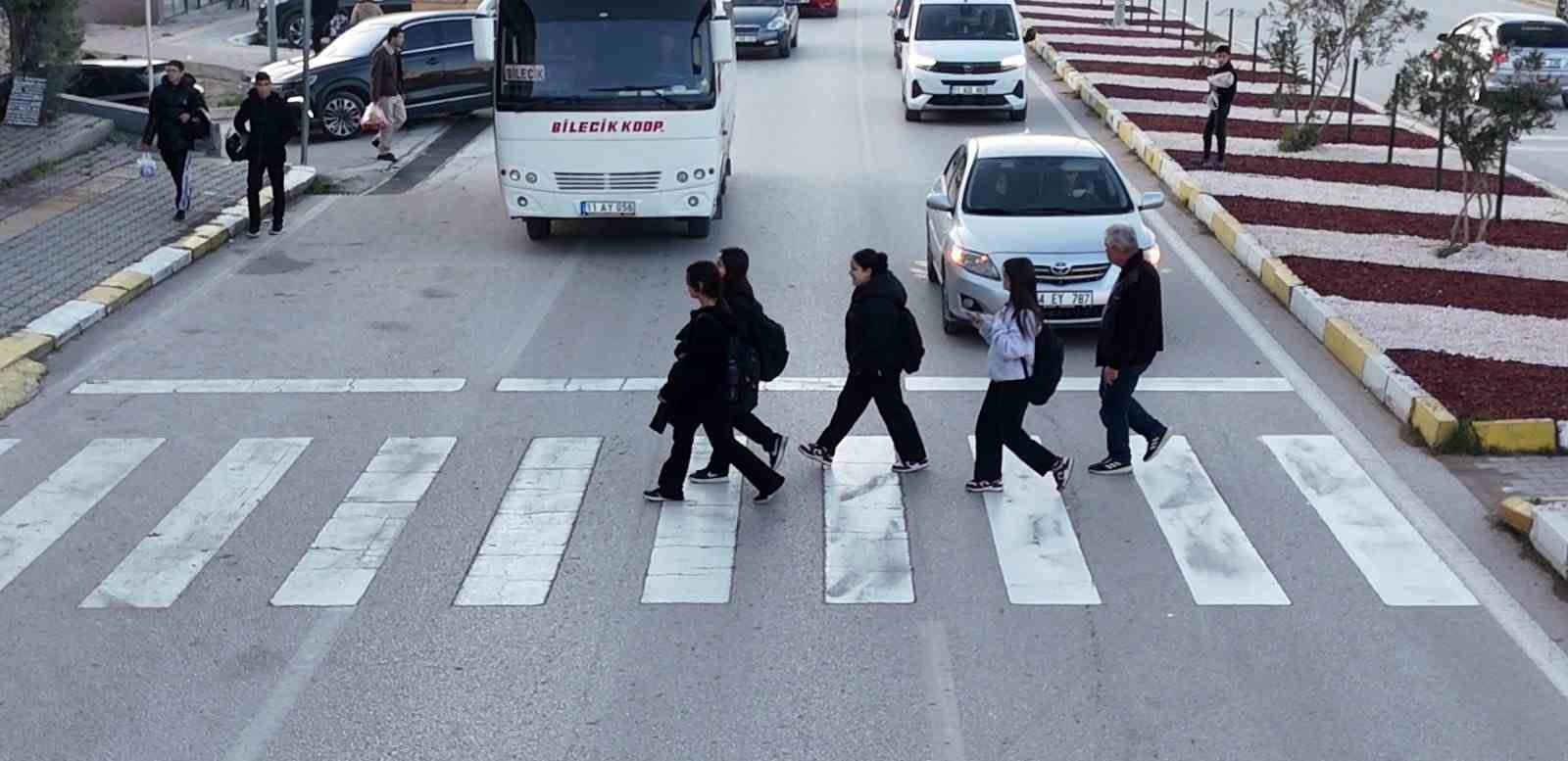 Bilecik’te drone destekli trafik denetimi: 29 sürücüye ceza