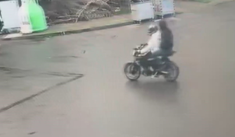 Bakırköy’de 1 kişinin hayatını kaybettiği silahlı saldırıyla ilgili yakalanan 12 şüpheli adliyeye sevk edildi