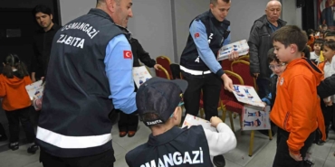 Osmangazi’de minikler zabıtanın görevlerini öğrendi