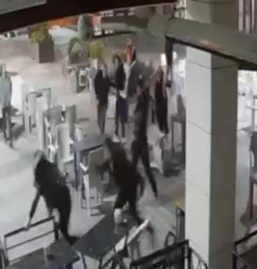 Bursa’da baba-oğuldan kan donduran saldırı...