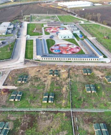 Avrupa standartlarında tesis: Sakarya Büyükşehir, sokak hayvanları için yeni bir dünya kurdu