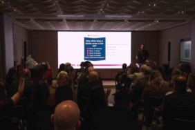 İnme hastaları iyileşme öykülerini paylaştı