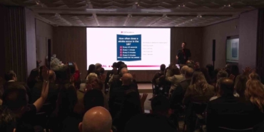 İnme hastaları iyileşme öykülerini paylaştı