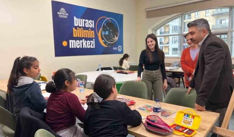 Genç dostu Yıldırım