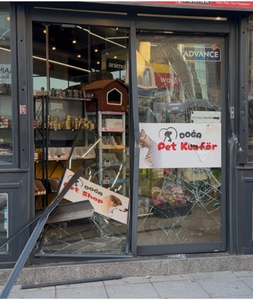 Şişli’de ters yöne giren sürücü dehşet saçtı: 2 ölü, 5 yaralı