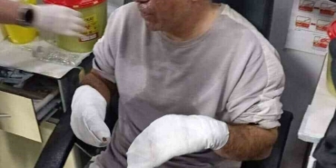 Avcılar’da seyir halinde yanan minibüsün alevler içinde kaldığı görüntüler ortaya çıktı