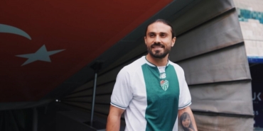 Bursaspor ilk transferini açıkladı Halil Akbunar