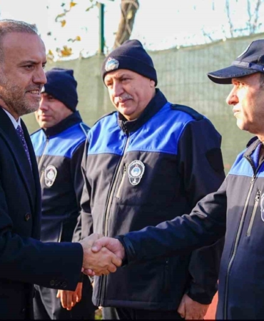 Başkan Yeğin, yeni yıl öncesi Sancaktepe Belediye personeliyle bir araya geldi