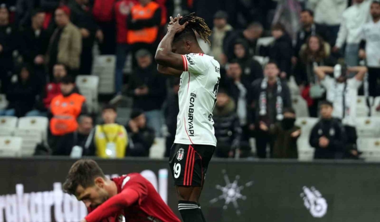 Trendyol Süper Lig: Beşiktaş: 2 - Gaziantep FK: 2 (Maç sonucu)