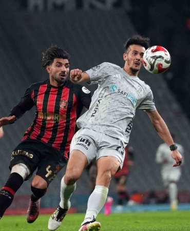 Trendyol Süper Lig: Fatih Karagümrük: 1 - Kocaelispor: 1 (Maç sonucu)