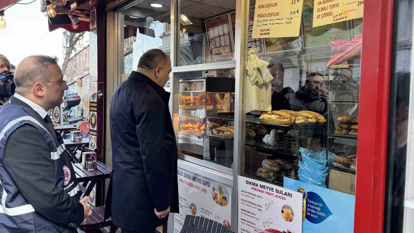 Yılbaşı öncesi İstanbul Caddesi’nde restoran ve kafelere "fahiş fiyat" denetimi