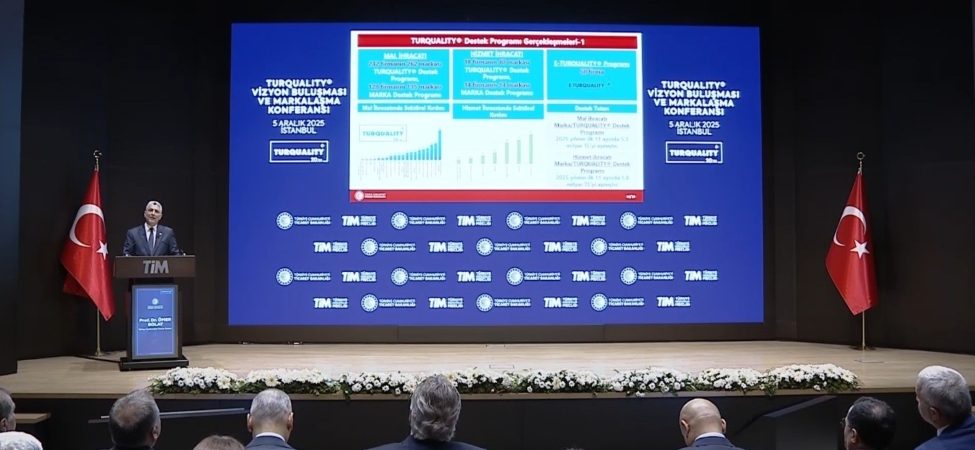 Bakan Bolat: "Mal ve hizmetler ihracatında 2030’a kadar 500 milyar dolara ulaşmayı hedefliyoruz"
