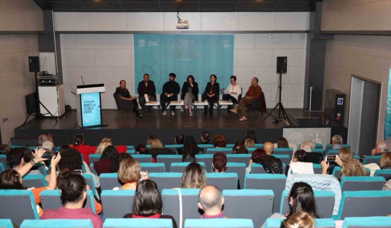 Nilüfer’de gönüllülüğün geleceği masaya yatırıldı