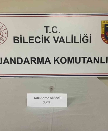 Bilecik’te ’Dur’ ihtiyarına araç içinden payp çıktı