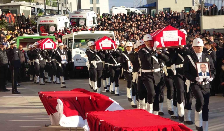 İçişleri Bakanı Ali Yerlikaya: "Kahraman polislerimiz milletimize pusu kuranların tuzaklarını başlarına yıktı"