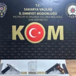Polisten 4 ayrı operasyon: 8 ruhsatsız silah ele geçirildi, 4 şüpheli gözaltına alındı