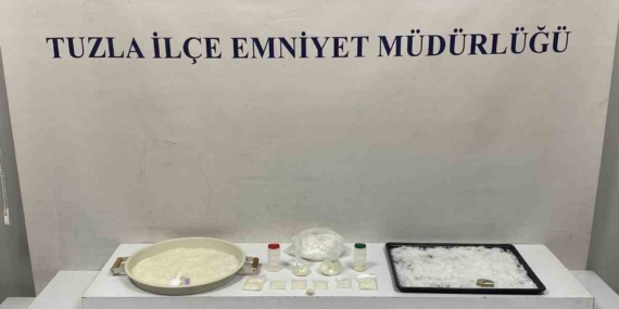 Tuzla’da düzenlenen narkotik operasyonunda 2 kilo 389 gram uyuşturucu ele geçirildi