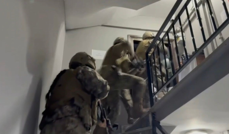 Organize suç örgütlerine darbe: İstanbul’da kurşunlama ve eylem hazırlığına 9 gözaltı