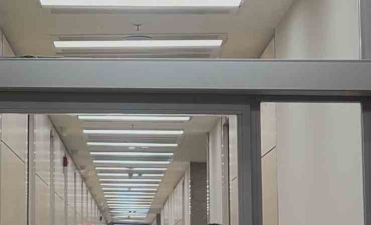 Ünlülere yönelik uyuşturucu soruşturması kapsamında oyuncu Berrak Tüzünataç ifade vermeye geldi