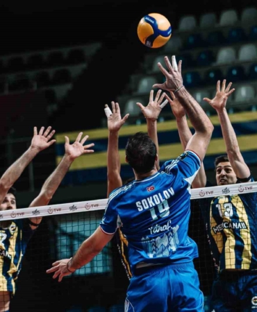 Efeler Ligi: Fenerbahçe Medicana: 0 - Halkbank: 3