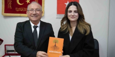 Recep Dindar Vakfı öğrencilere burs vermeye başladı