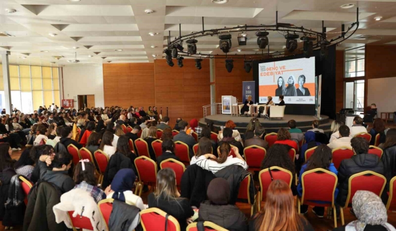 Ayşe Kulin’den gençlere hayat dersleri