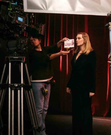 Demet Evgâr’dan Vodafone Kırmızı Işık uygulamasıyla şiddete dur çağrısı