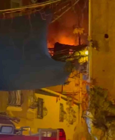 Beyoğlu’nda korkutan yangın