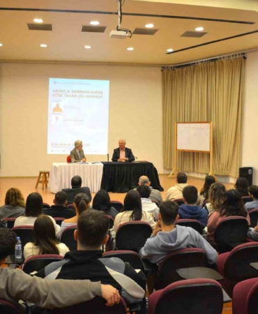 Hasan Hastürer: "Yüz bin kere doğsam yine gazeteci olurum"