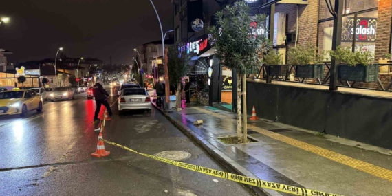 İki esnaf arasında çıkan silahlı kavgada 1 kişi öldü, 1 kişi yaralandı