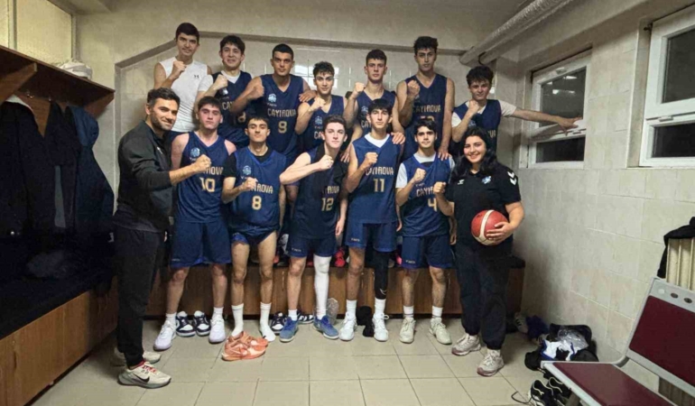 Çayırova Belediyesi U18 Basketbol Takımı grubunu namağlup lider tamamladı